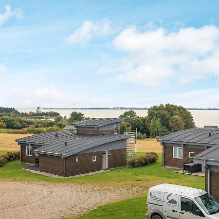 8 Person Holiday Home In Fåborg Esterno foto