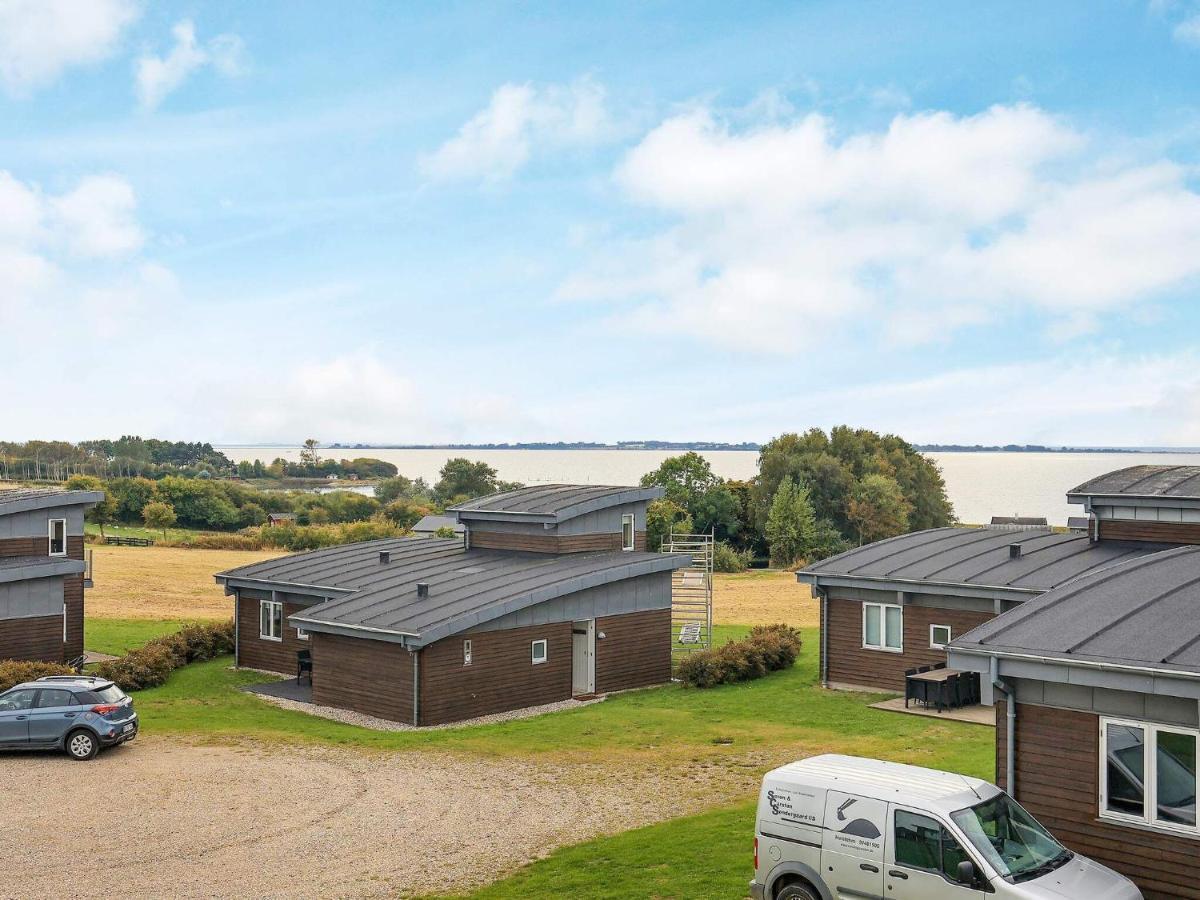 8 Person Holiday Home In Fåborg Esterno foto