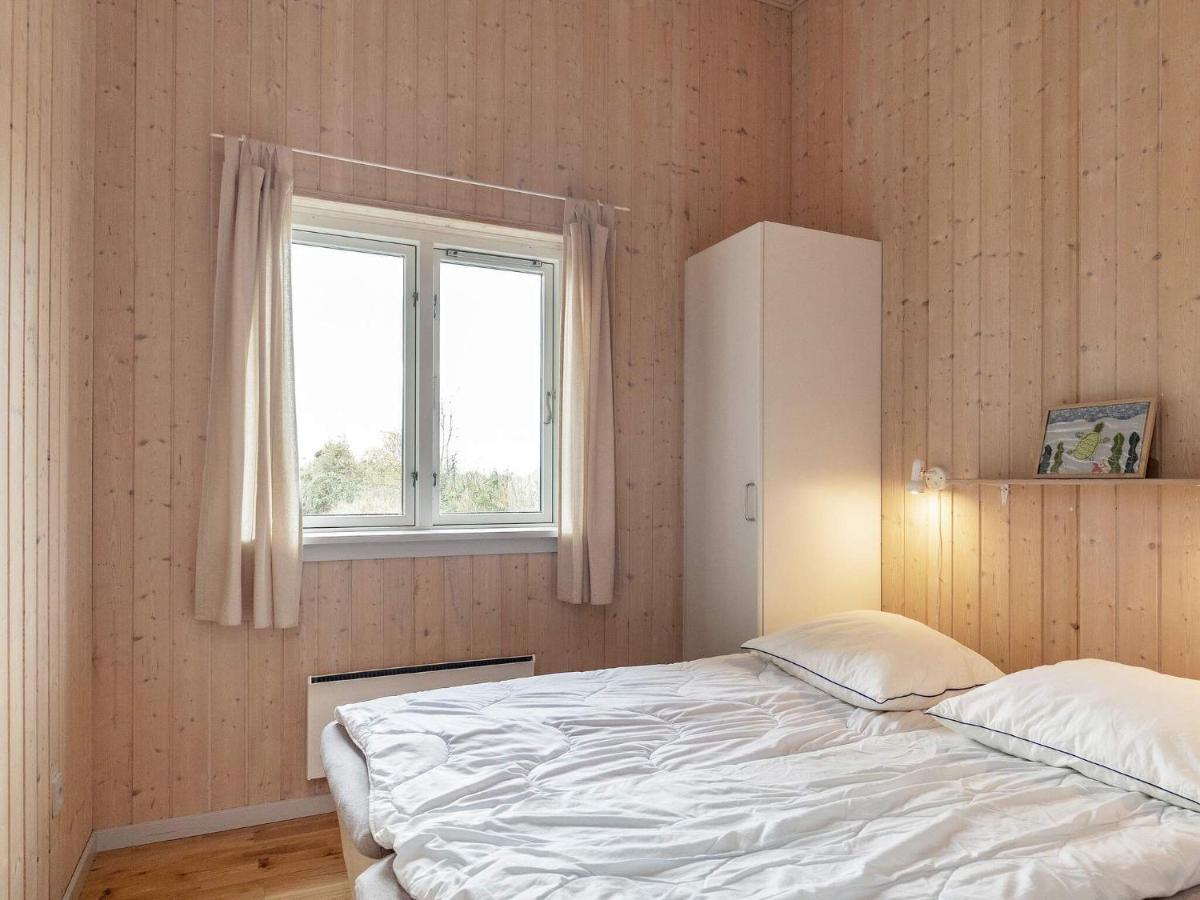 8 Person Holiday Home In Fåborg Esterno foto