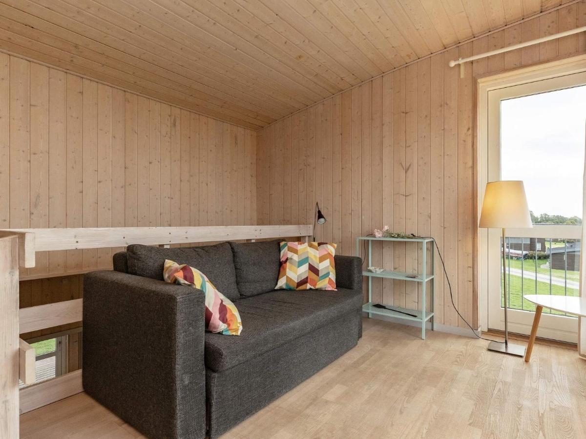 8 Person Holiday Home In Fåborg Esterno foto